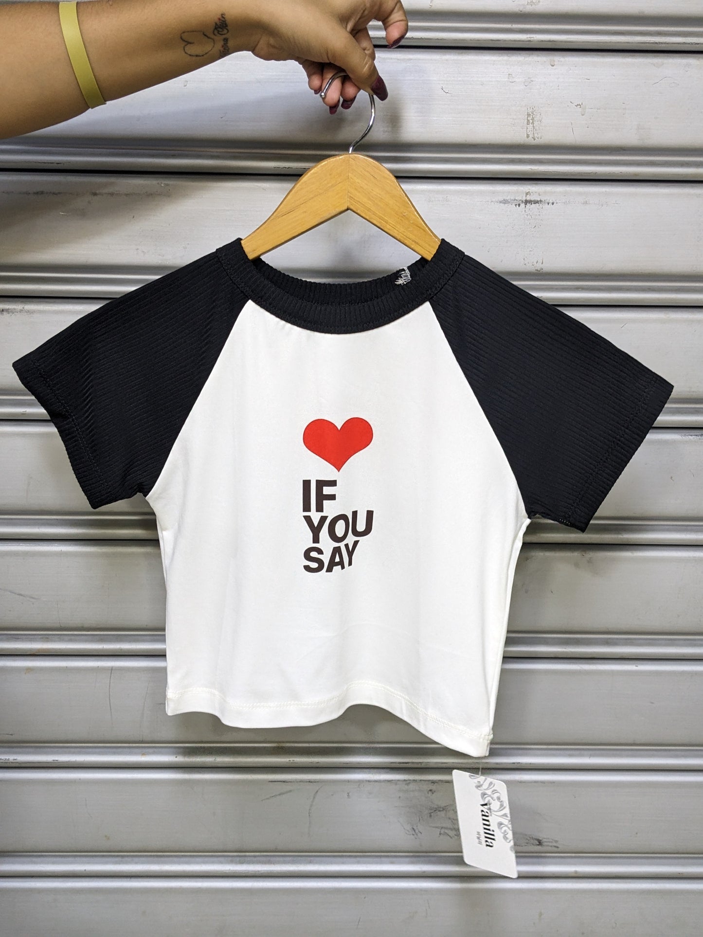 Baby Tee "Sam" Tipo Ranglam