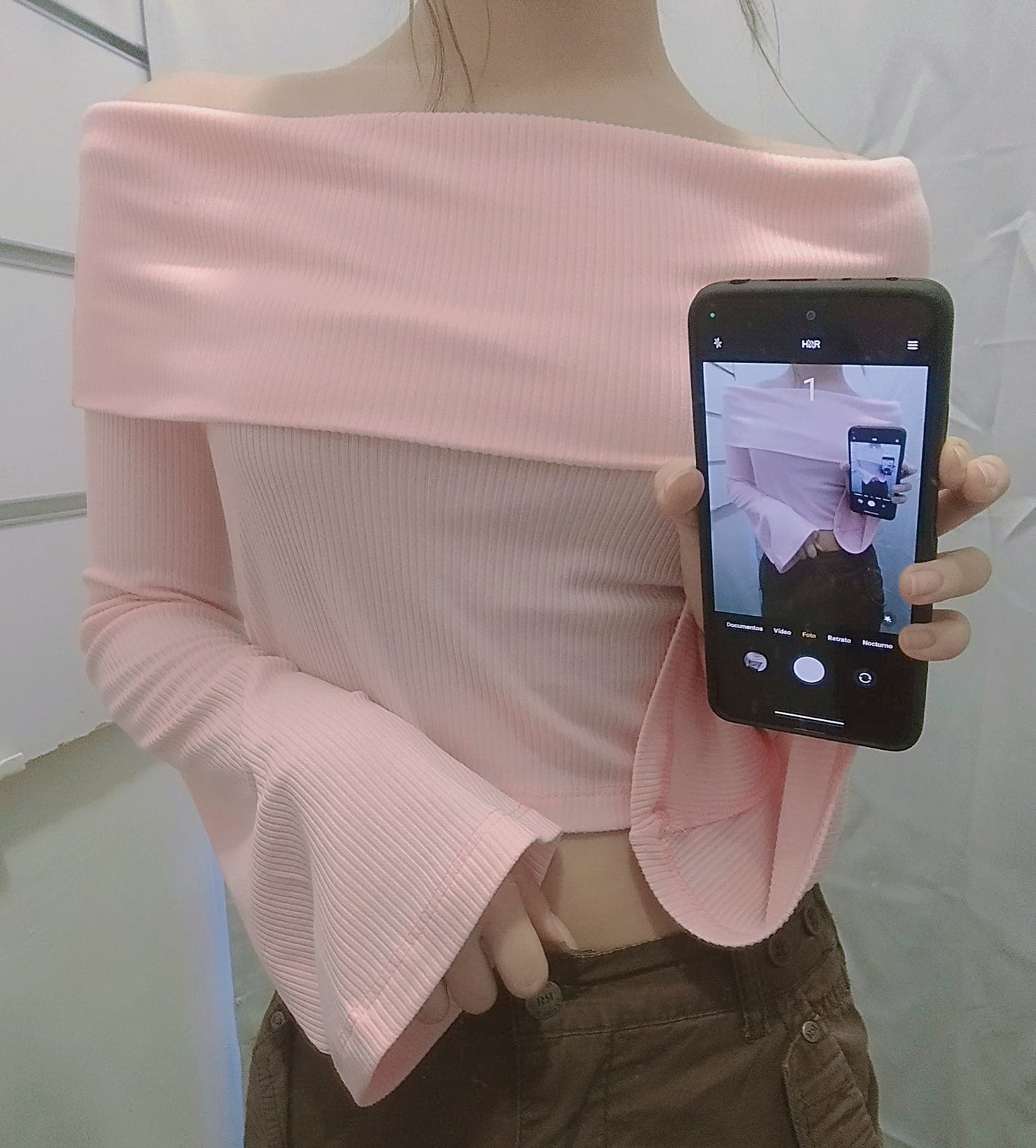 Top Blusa "Belle" Hombros Al Aire Manga Campana