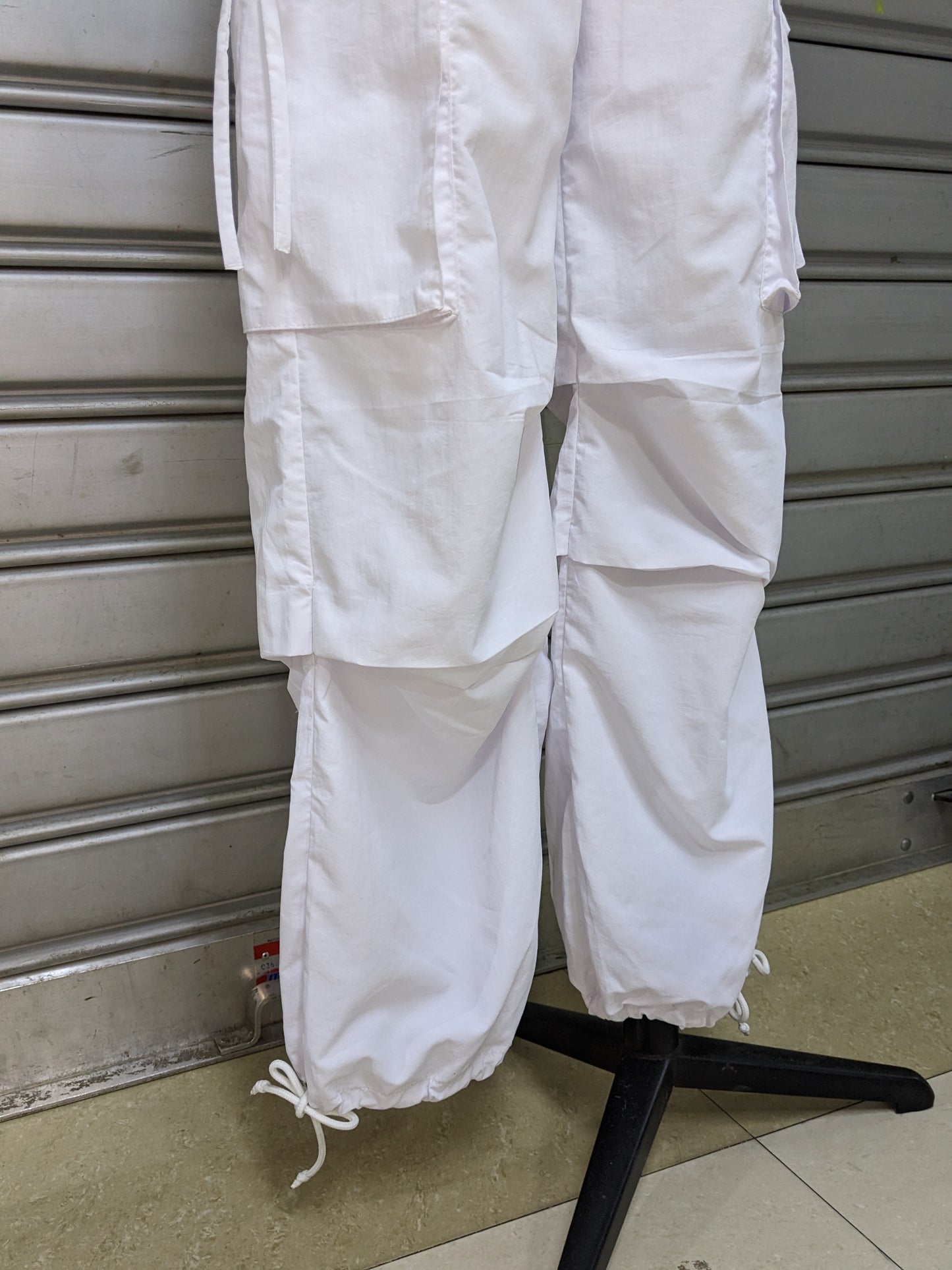 Parachute Pants Pantalón Lucia Blanco