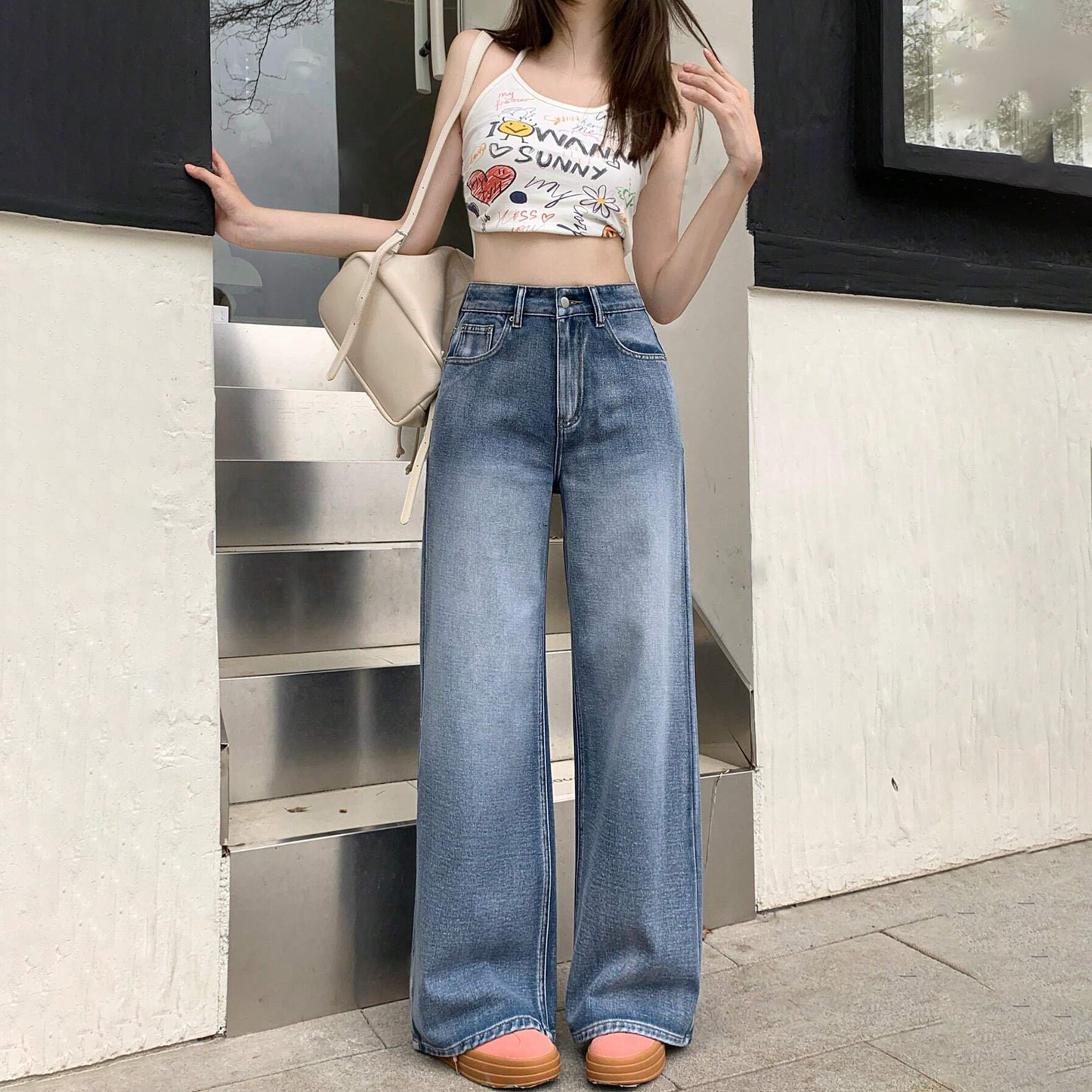 Pantalon denim pierna ancha color jean claro Winter