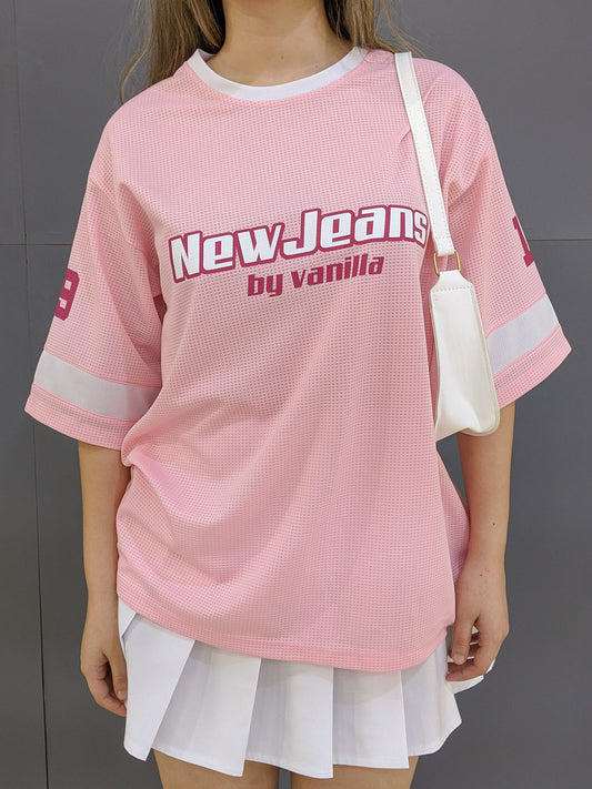 Franela Deportiva Oversize 'New Jeans' Hanni